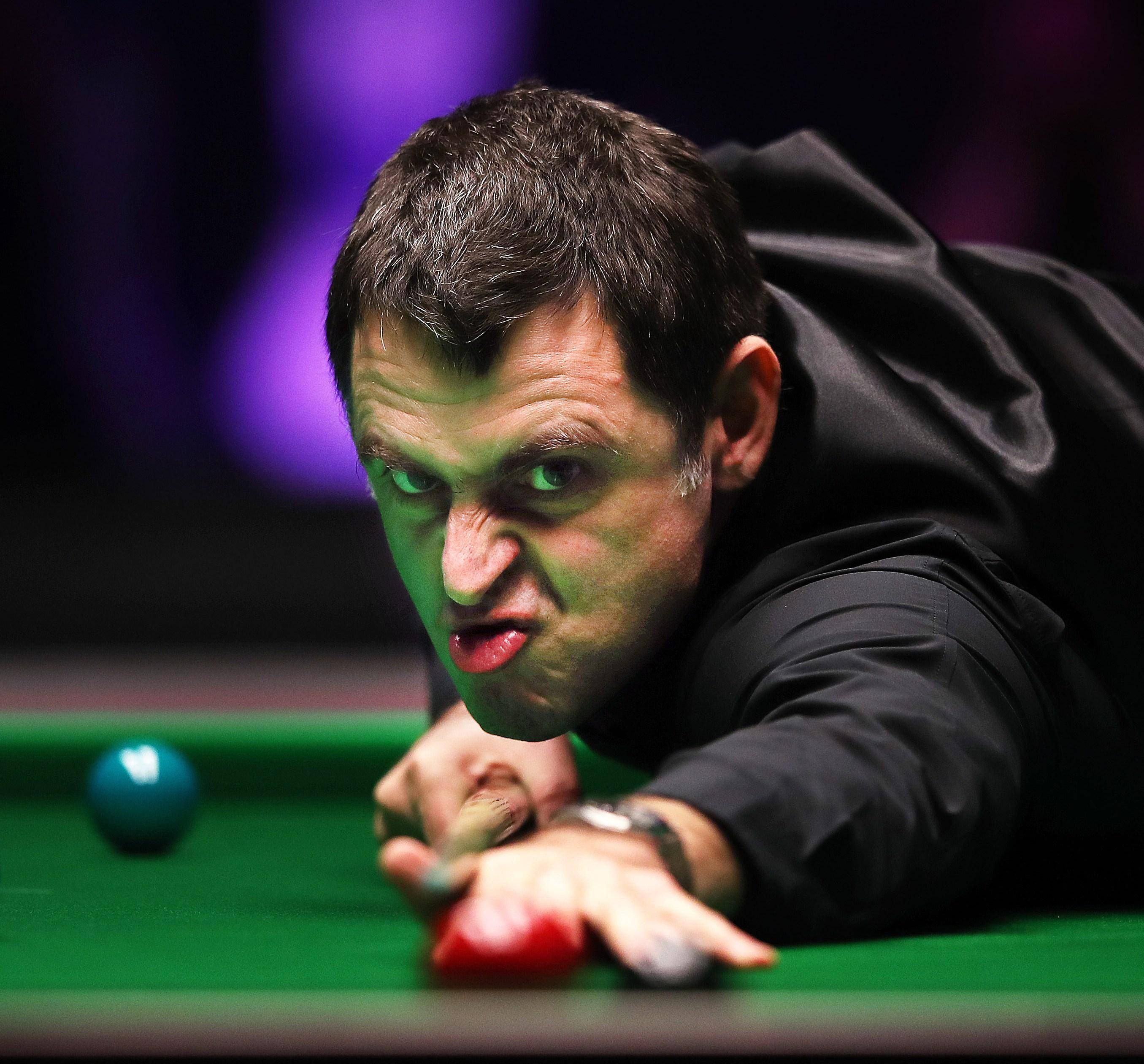 与其风格相 与其风格相