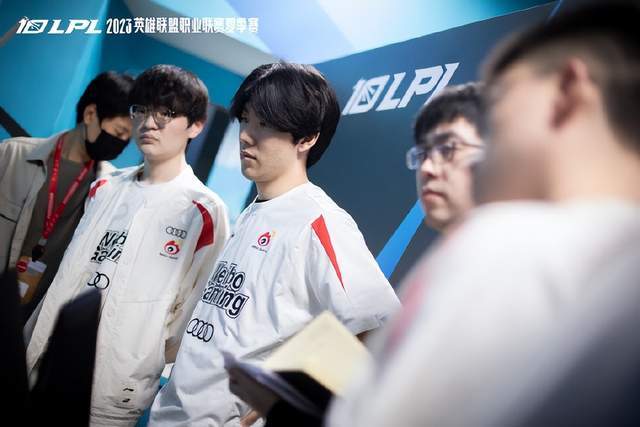 也为沙特足 也为沙特足